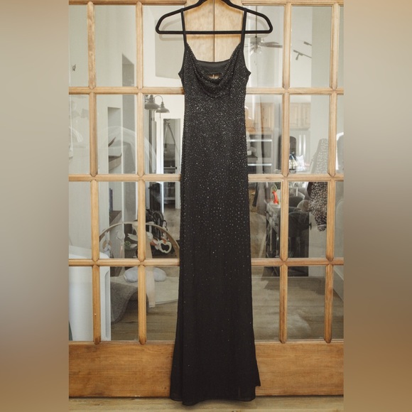 SOLD: TADASHI Formal Gown - Picture 4 of 8